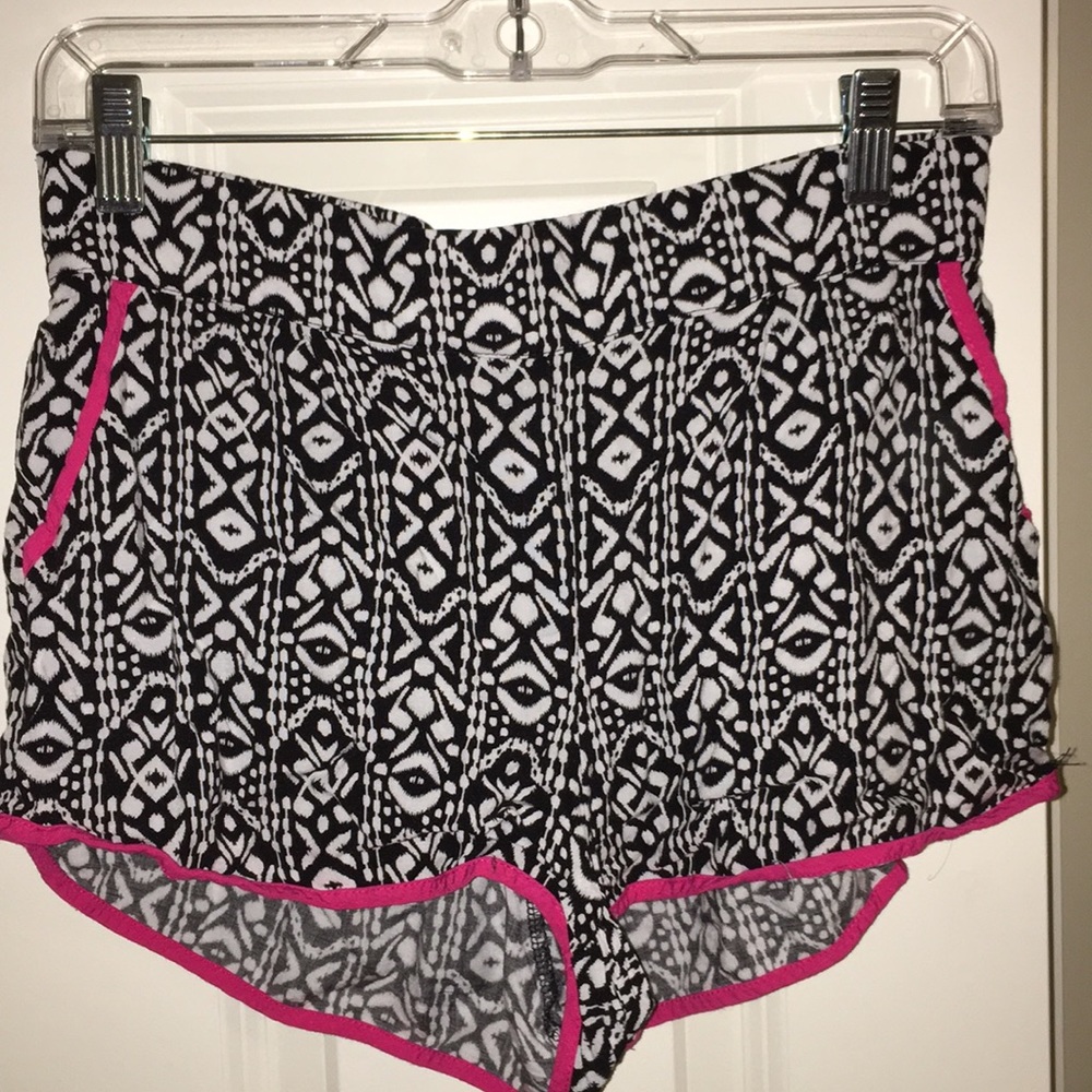Flowy pink white and black shorts